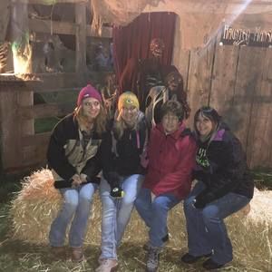 Meet your Posher, Natasha